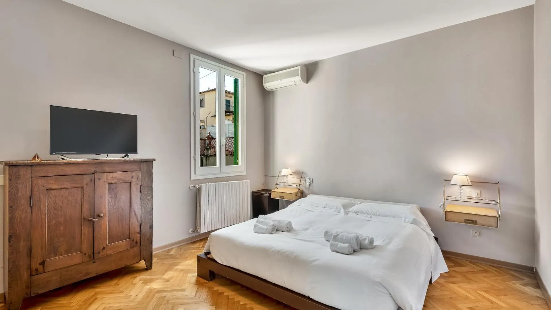 The Art Luxury Home Firenze 0*,  Italia